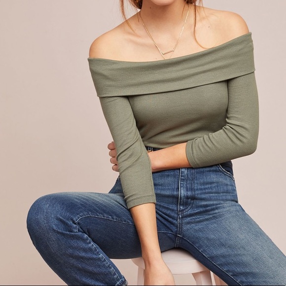 Anthropologie Sweaters - Anth Saturday/Sunday Copeland Off-The-Shoulder Top